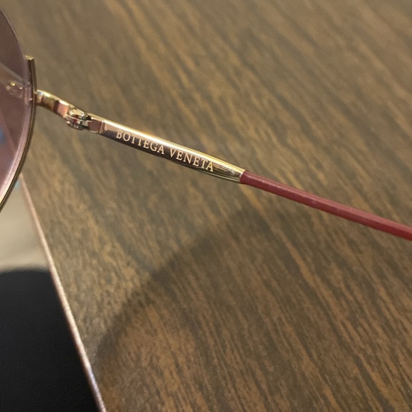 Bottega Veneta BV0246S 003 Sunglasses - Picture 4 of 10
